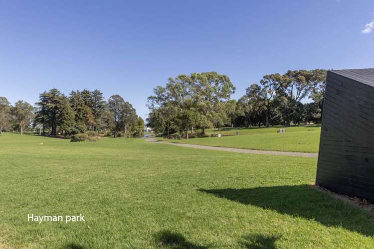 708/17 Putney Way Manukau_9