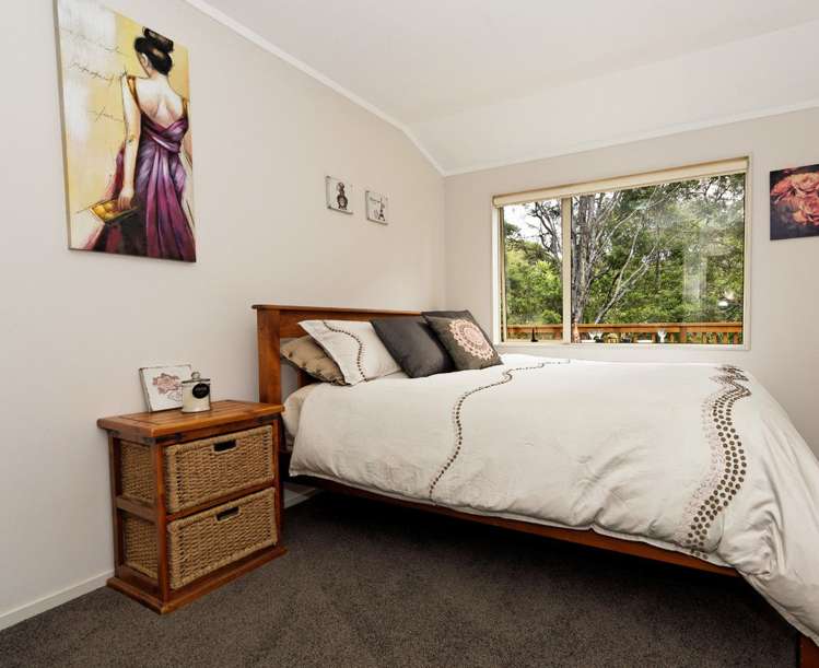 53a Onedin Place Titirangi_14