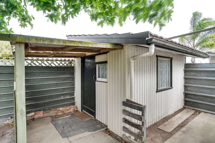 221 Tudor Avenue Mayfair_15