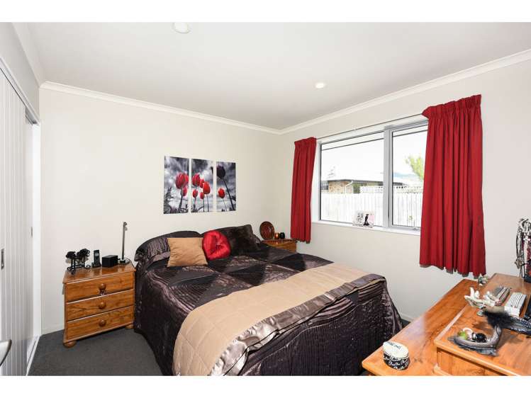 12 Glover Place Stoke_10