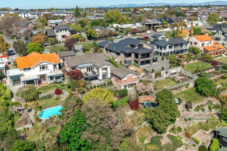 20 Kitchener Square Highfield_56