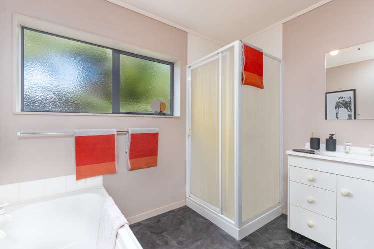 6 Coleridge Place Stoke_9