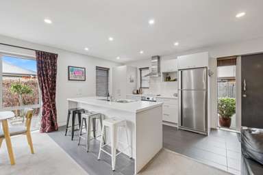 63D Mackworth Street_3