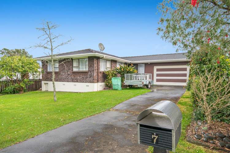 7 Thorburn Avenue Red Beach_1