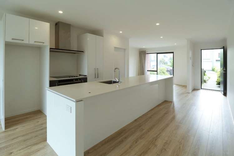 11 Plover Road Hobsonville_3