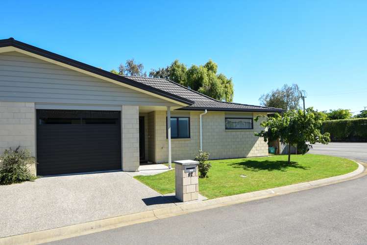 87 Ashmore Park Road Carterton_14