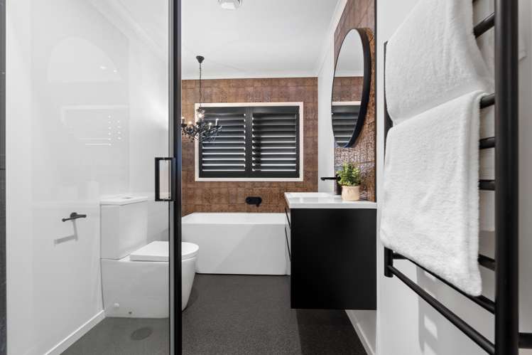 27A Lillian Place Orewa_17