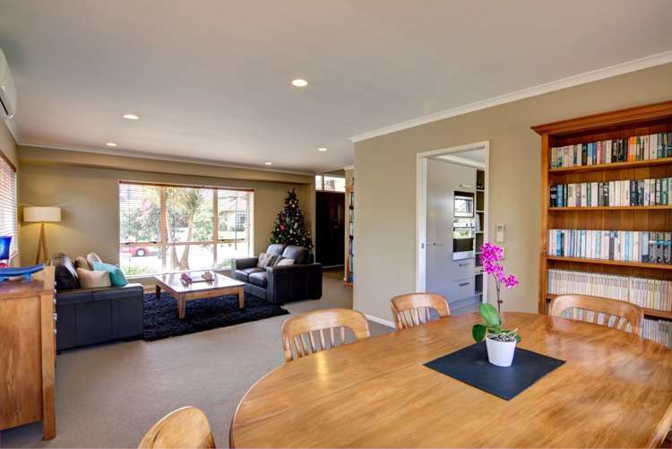 72 Pine Harbour Parade Beachlands_5