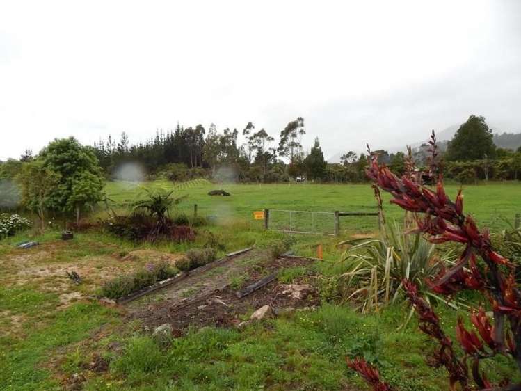 55 Neighbours Street Waimangaroa_32