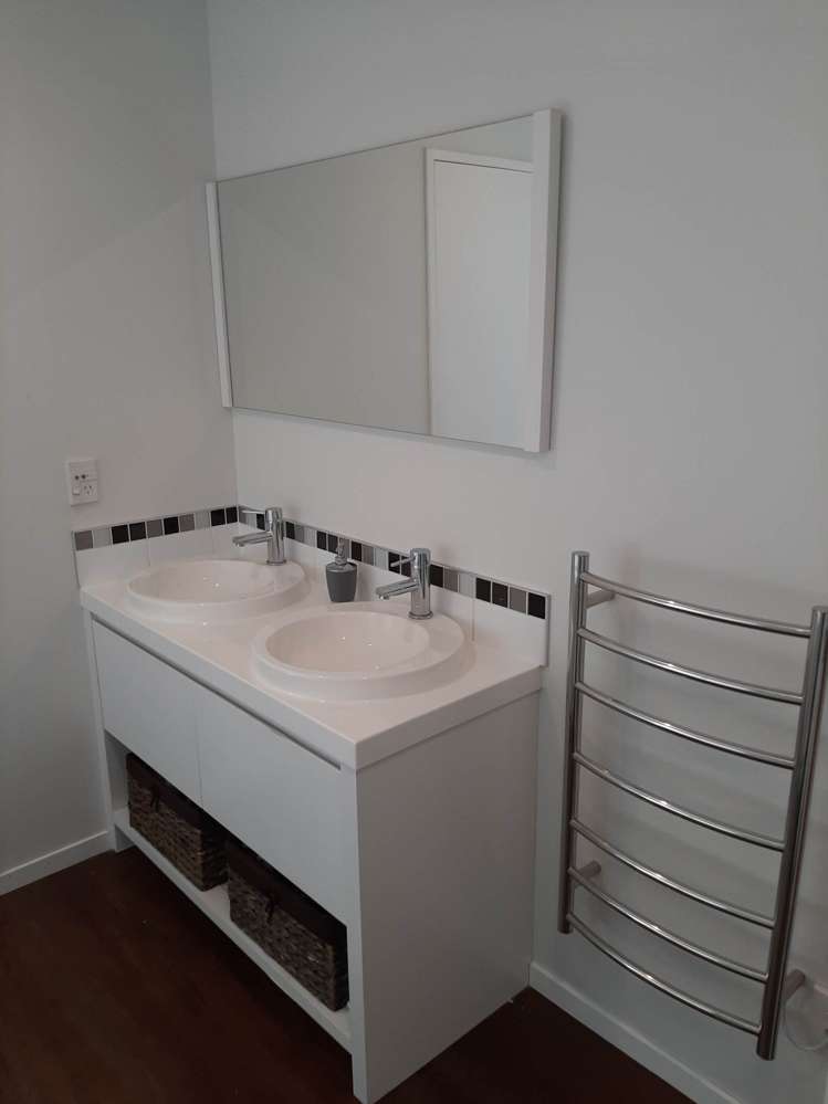 5b Kestrel Heights Arkles Bay_8