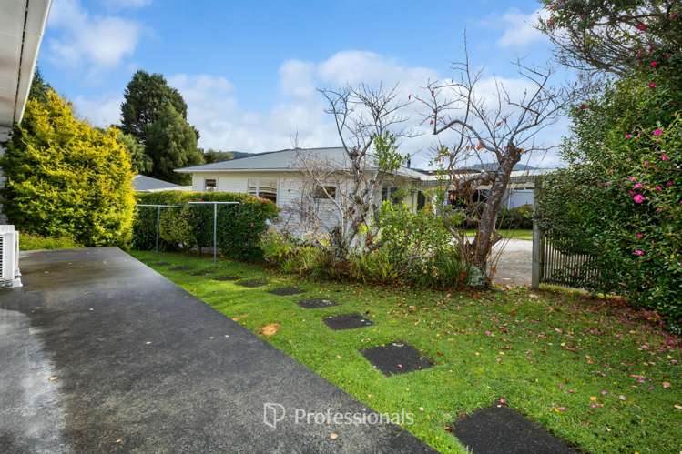 4 Dowling Grove Silverstream_13