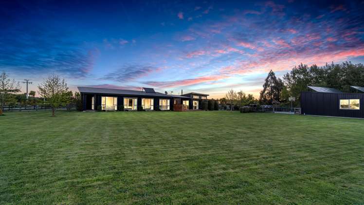 48 Gressons Road Waikuku_30