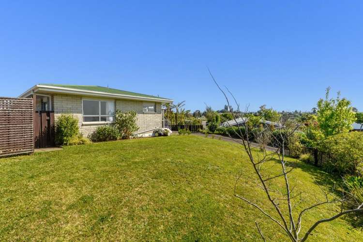 140 Kingswood Road Brookfield_0