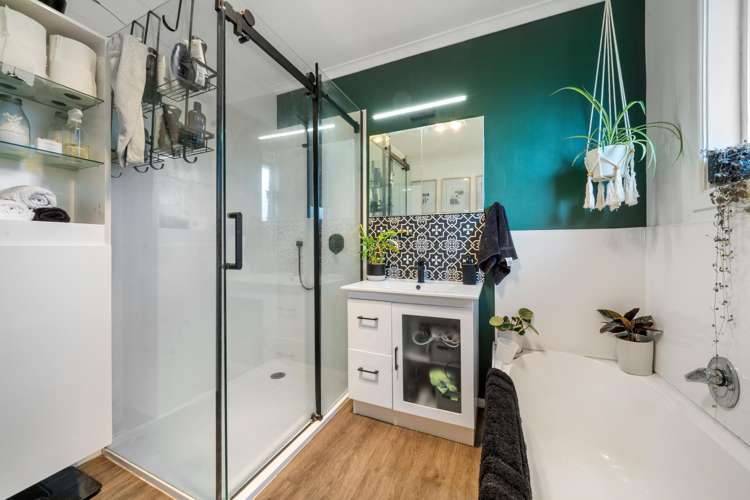 33e Sanders Avenue Westown_25