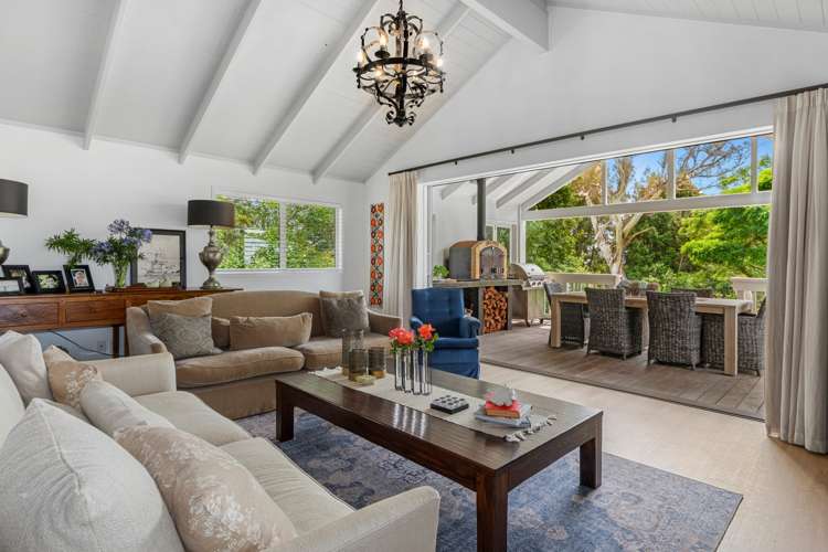 44 Walker Road West Aongatete_5