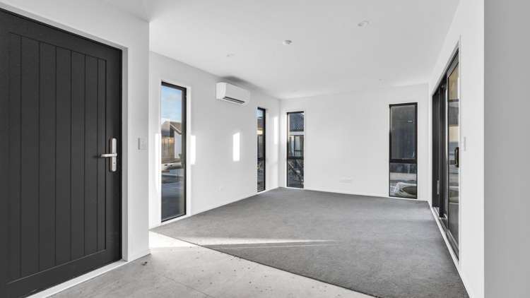 1-9/15 Anvers Place_2
