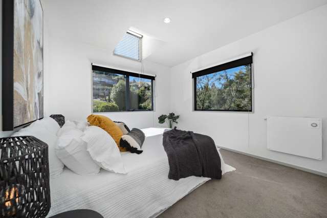 2B O'Leary's Paddock Fernhill/Sunshine Bay_4