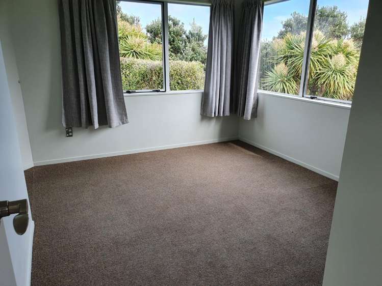 4a Rahui View Oakura_8