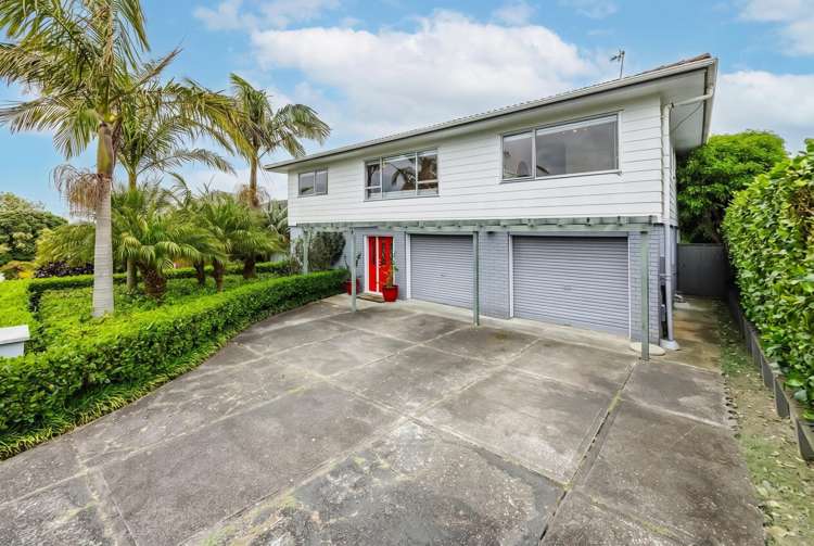 129 Bradbury Road Botany Downs_20