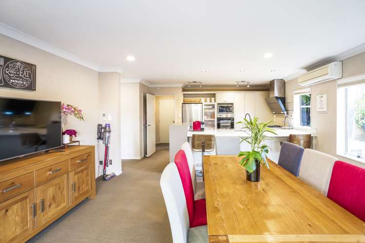 3 Girvan Terrace Wattle Downs_6