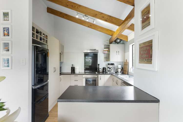 8/390 West Coast Road Glen Eden_9