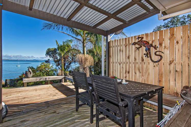 1997 Whangarei Heads Road Whangarei Heads_16