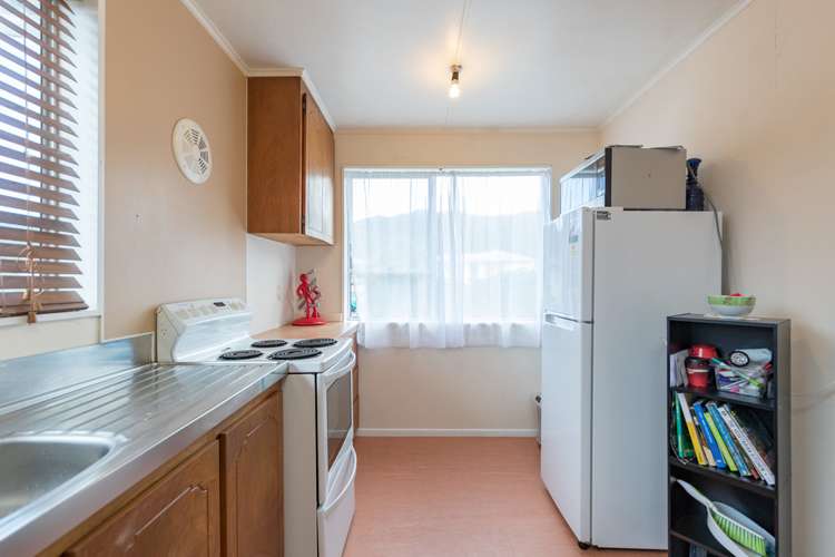 60 Meremere Street Wainuiomata_5