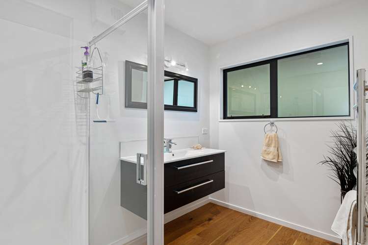 17 Cederman Drive Kaiteriteri_9