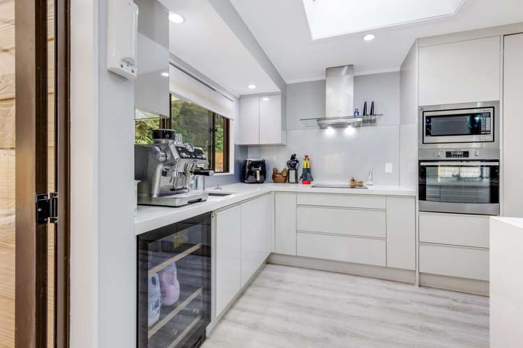 178 Everglade Drive Totara Heights_18