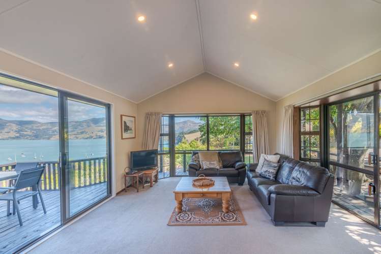 6 Settlers Hill Akaroa_6