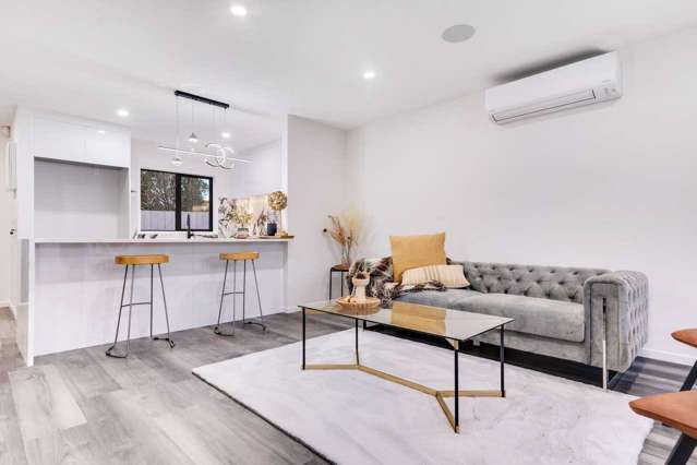 2/7 Gambare Place Wattle Downs_2