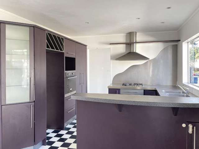 16 Malone Road 1371_1