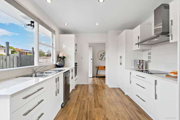 12 Landop Terrace Howick_6