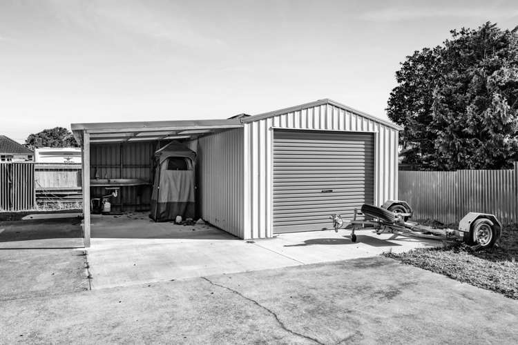 4-25 Dixon Avenue_0