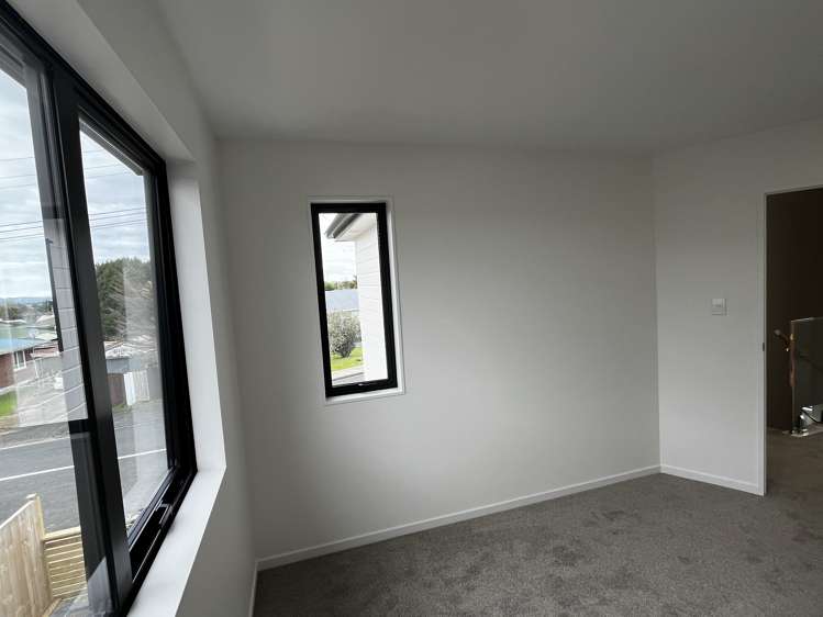 1/1 O'Connell Street Manurewa_13