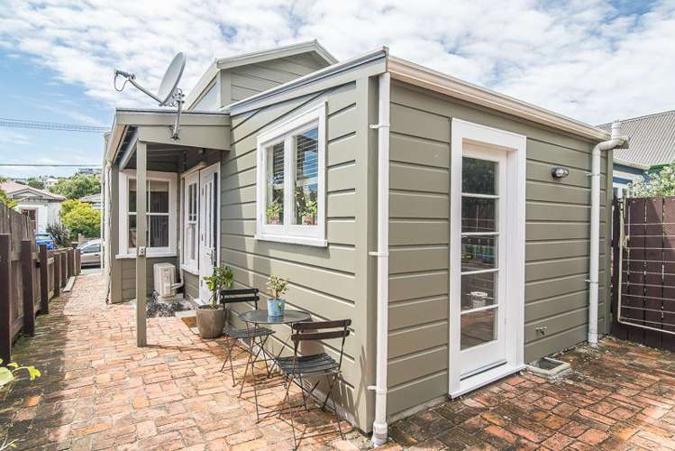 82 Daniell Street Newtown_10