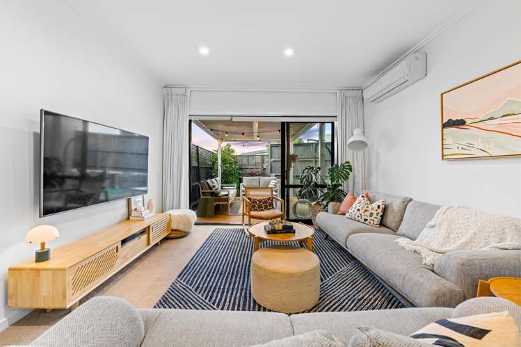 3 Frances Bryers Road Hobsonville_5