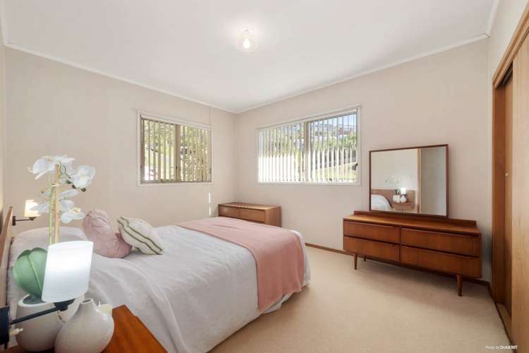 82 Ayton Drive Totara Vale_6