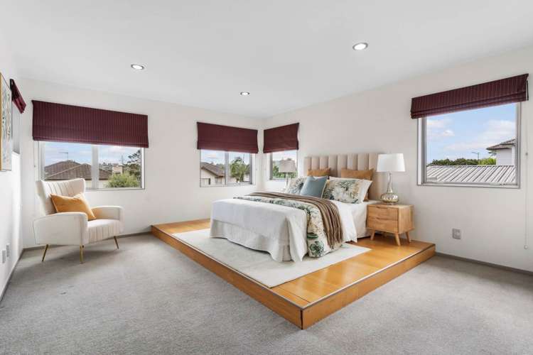 16 Oak Bark Drive Schnapper Rock_12