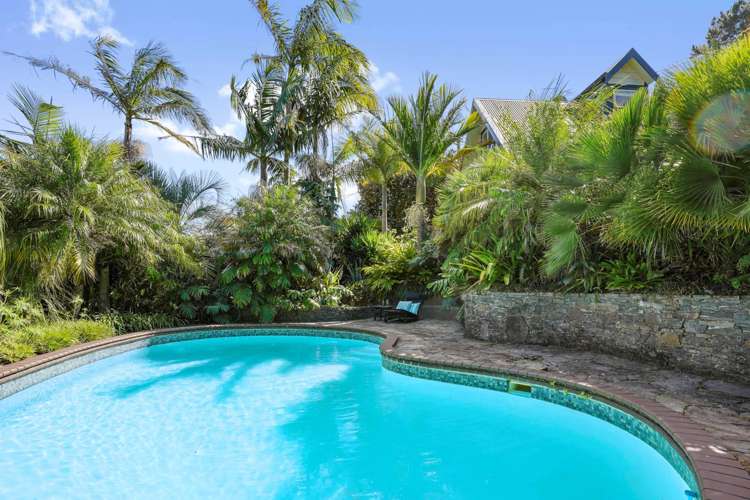 146 Attwood Road Paremoremo_18