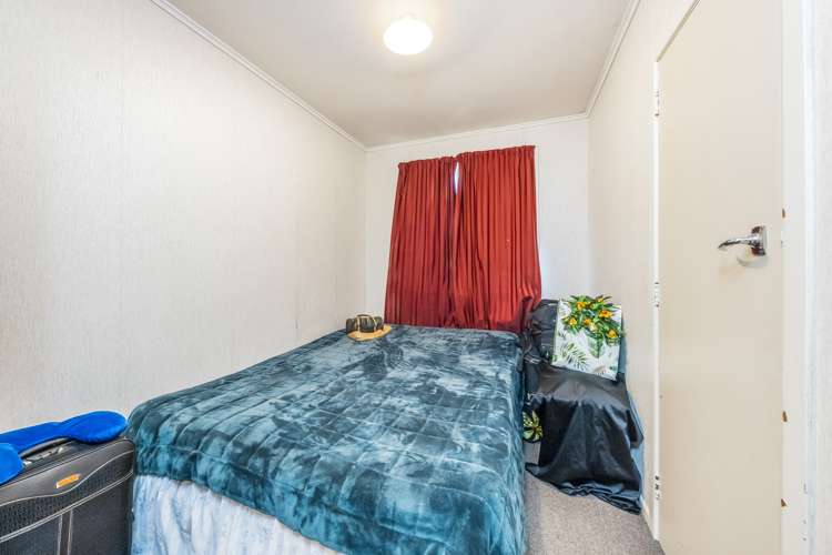 116 Clayton Avenue Otara_10