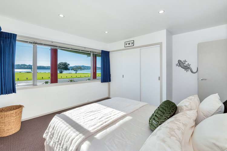 66 Kiwi Esplanade Mangere Bridge_14