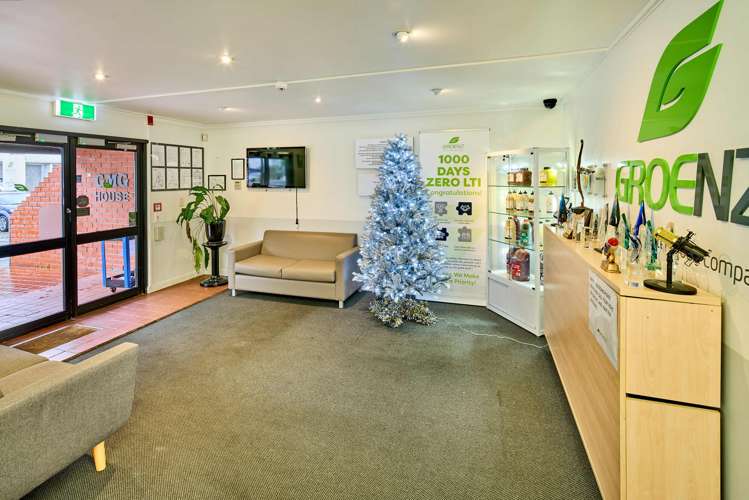 131 Gracefield Road Gracefield_3