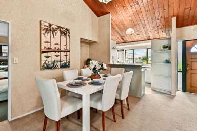 2/16 Airfield Road_3