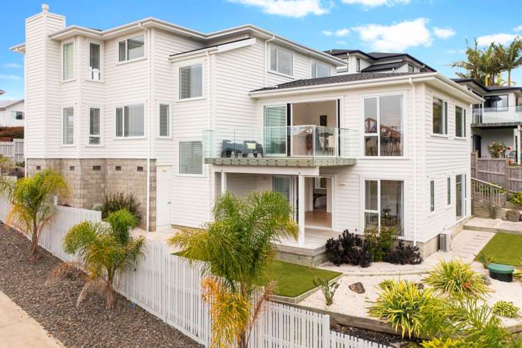 8 Richard Hill Close_0