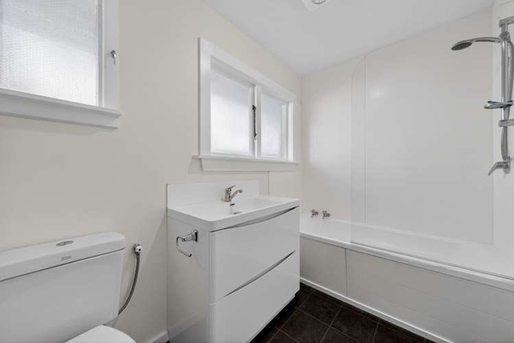 3 Walkers Road Lyttelton_18