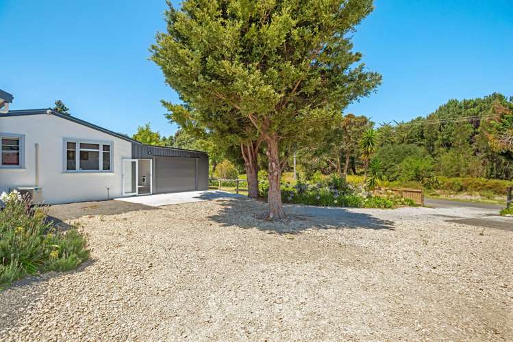 27 YMCA Road Māhia_22