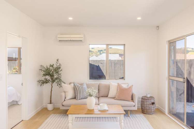 4/15 Derrett Place Saint Martins_2