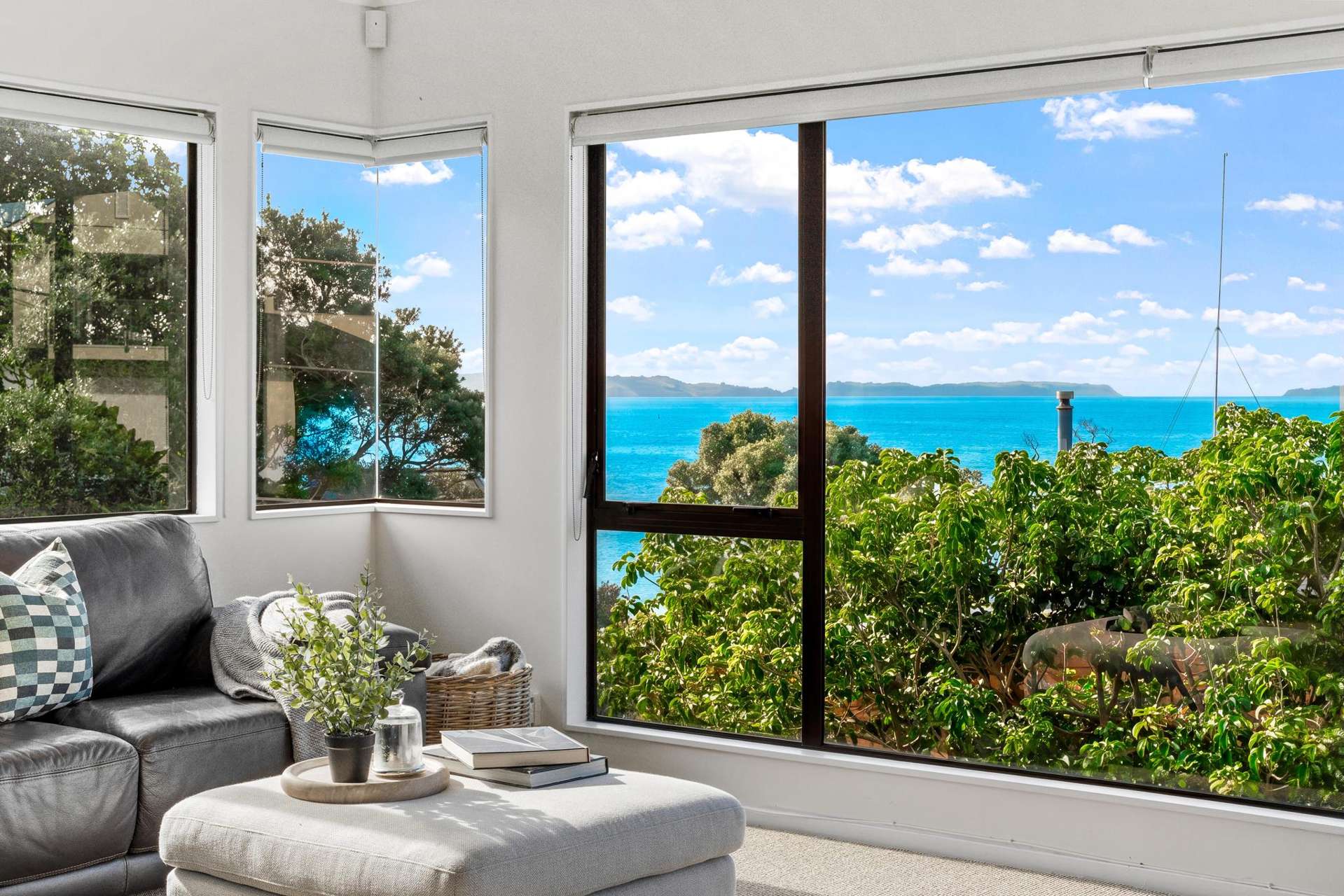 53 Deerness Crescent Algies Bay_0
