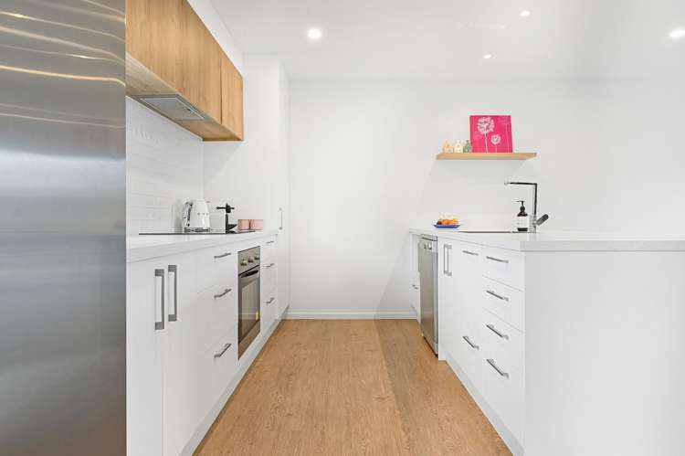 Unit 3/20 Hume Street_2